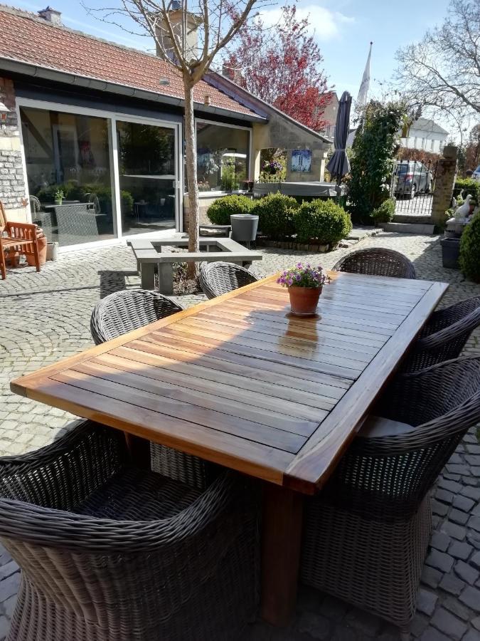 Ferrum Ferrum Valkenburg aan de Geul Esterno foto