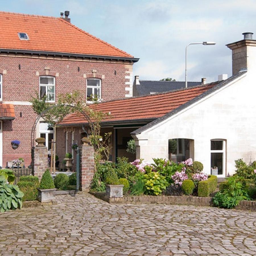 Ferrum Ferrum Valkenburg aan de Geul Esterno foto
