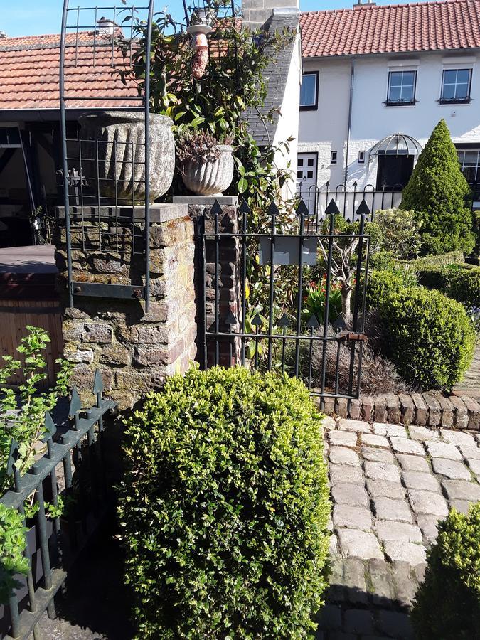 Ferrum Ferrum Valkenburg aan de Geul Esterno foto