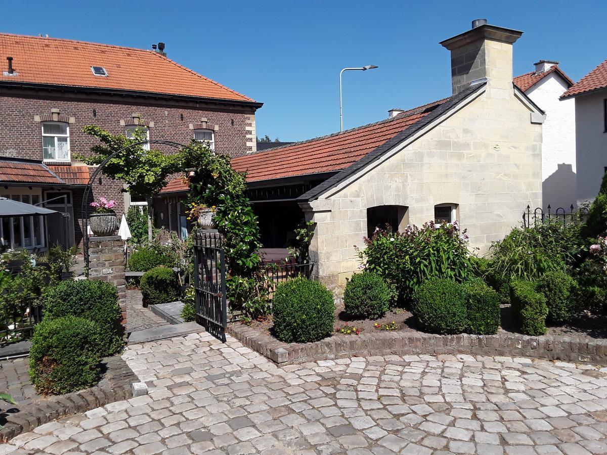 Ferrum Ferrum Valkenburg aan de Geul Esterno foto
